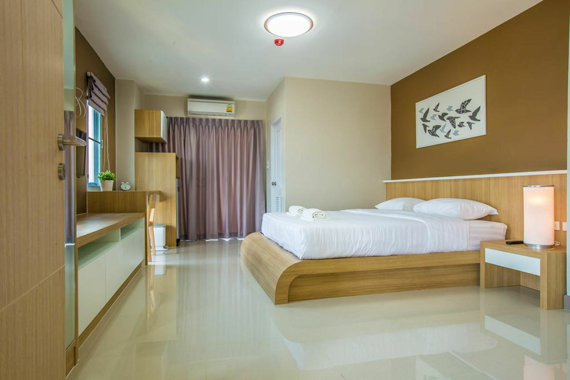 Central Place Serviced Apartment Angsila Chonburi Buitenkant foto