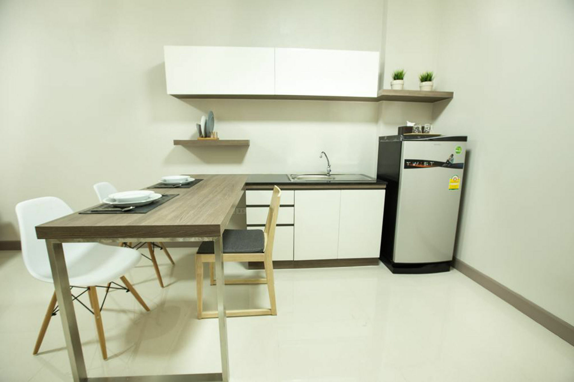 Central Place Serviced Apartment Angsila Chonburi Buitenkant foto
