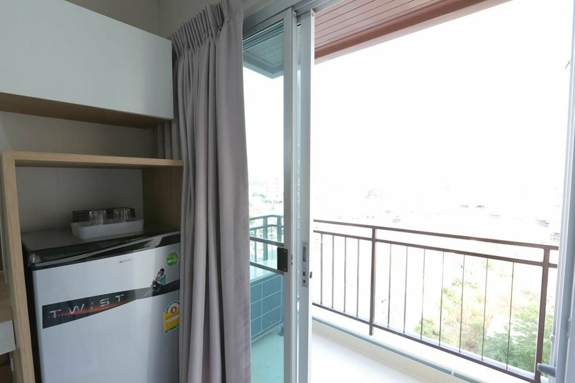 Central Place Serviced Apartment Angsila Chonburi Buitenkant foto