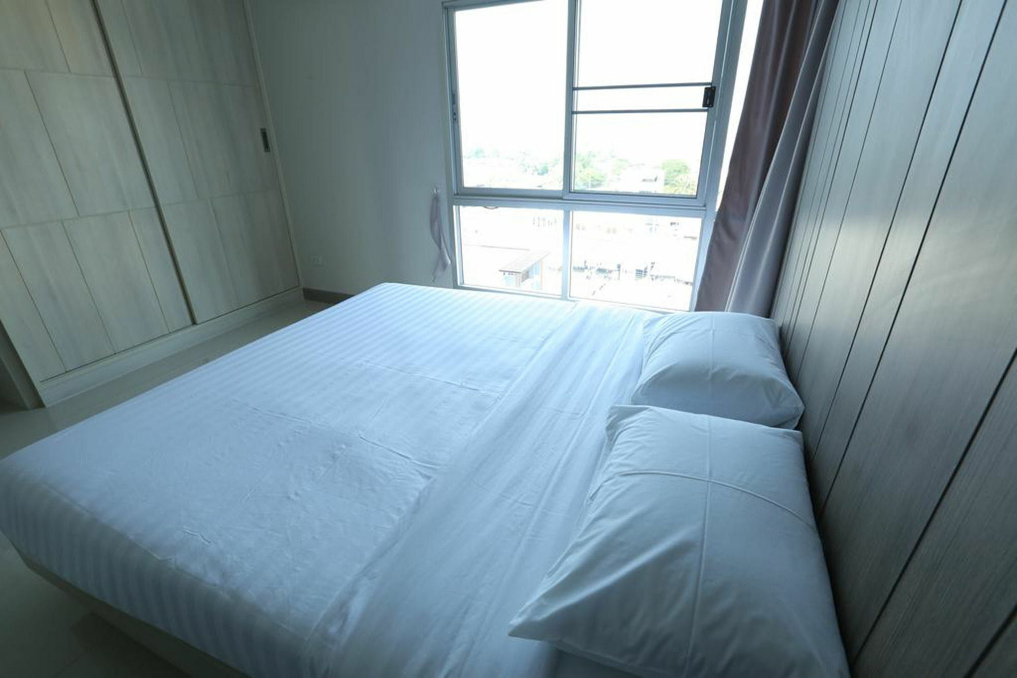 Central Place Serviced Apartment Angsila Chonburi Buitenkant foto
